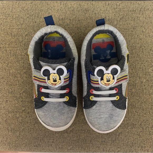 Mickey Mouse Child Shoe Velcro Sneaker Size 9 - Picture 6 of 14